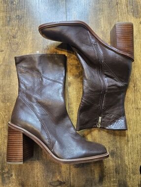 Franco Sarto Stevie Womens Size 8.5M Brown Leather Side Zip Square Toe Boots NEW